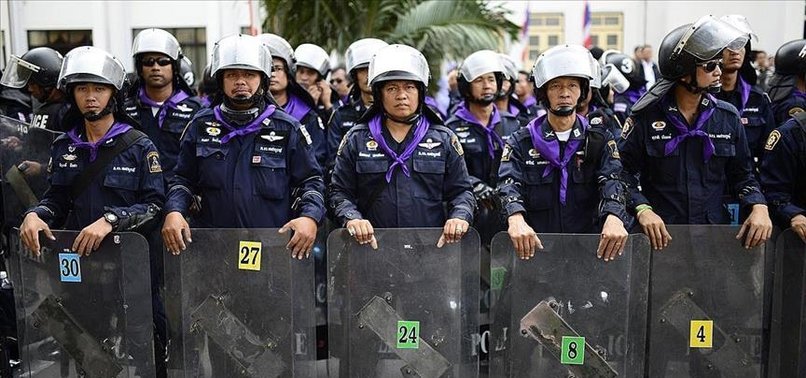 PHILIPPINE POLICE KILL 145 KEY SUSPECTS IN DRUG WAR