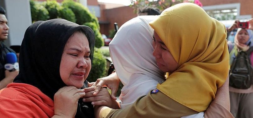 ALL 189 ON BOARD CRASHED INDONESIAN JET FEARED DEAD
