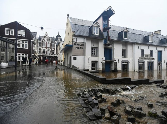 Dutch flood memories unleash new climate fears