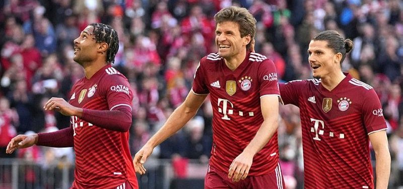 Lewandowski scores again as Bayern crush Hoffenheim 4-0
