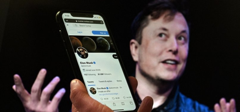 ELON MUSK INTENDS TO COMPLETE TWITTER TAKEOVER DEAL