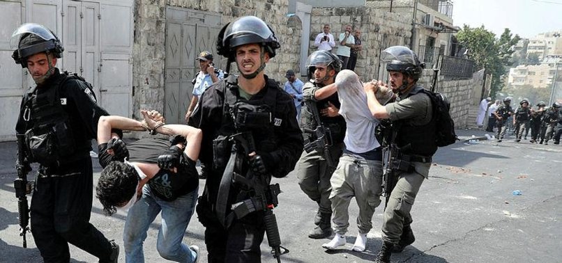 ISRAELI FORCES ARREST 2 PALESTINIANS ON GAZA BORDER