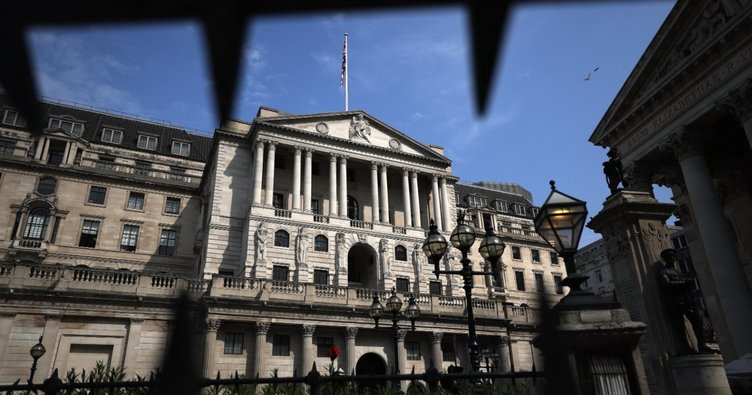 İngiltere Merkez Bankası’ndan gevşemeye ara