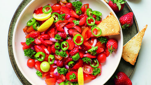 Çilek, Domates Salsa