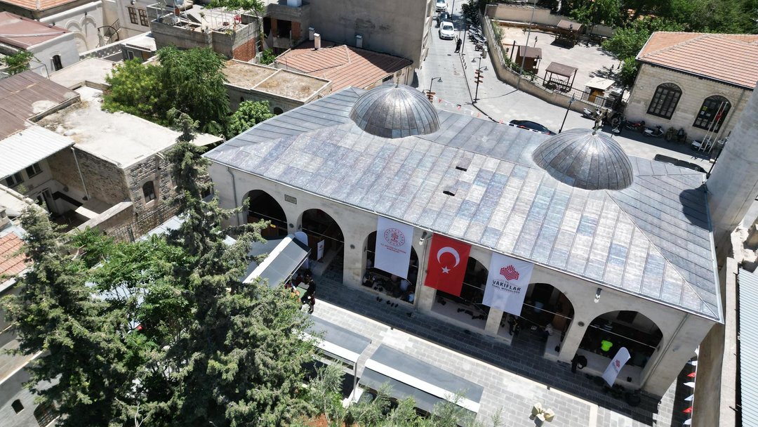 3 ASIRLIK CAMİ YENİDEN İBADETE AÇILDI