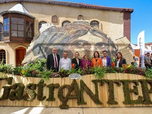 Gastronomi Festivali, Renkli Açılışıyla Başladı!