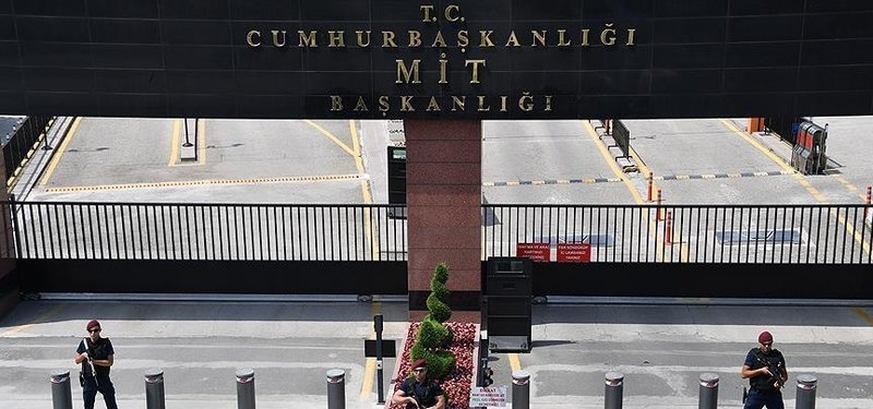 Turkish intelligence returns wanted FETÖ terror group member