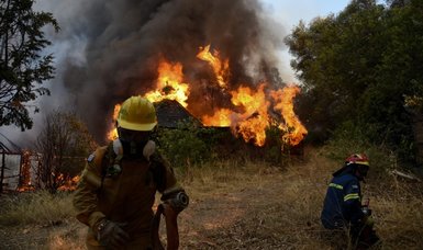 Residents near Athens discover ruins left by blaze