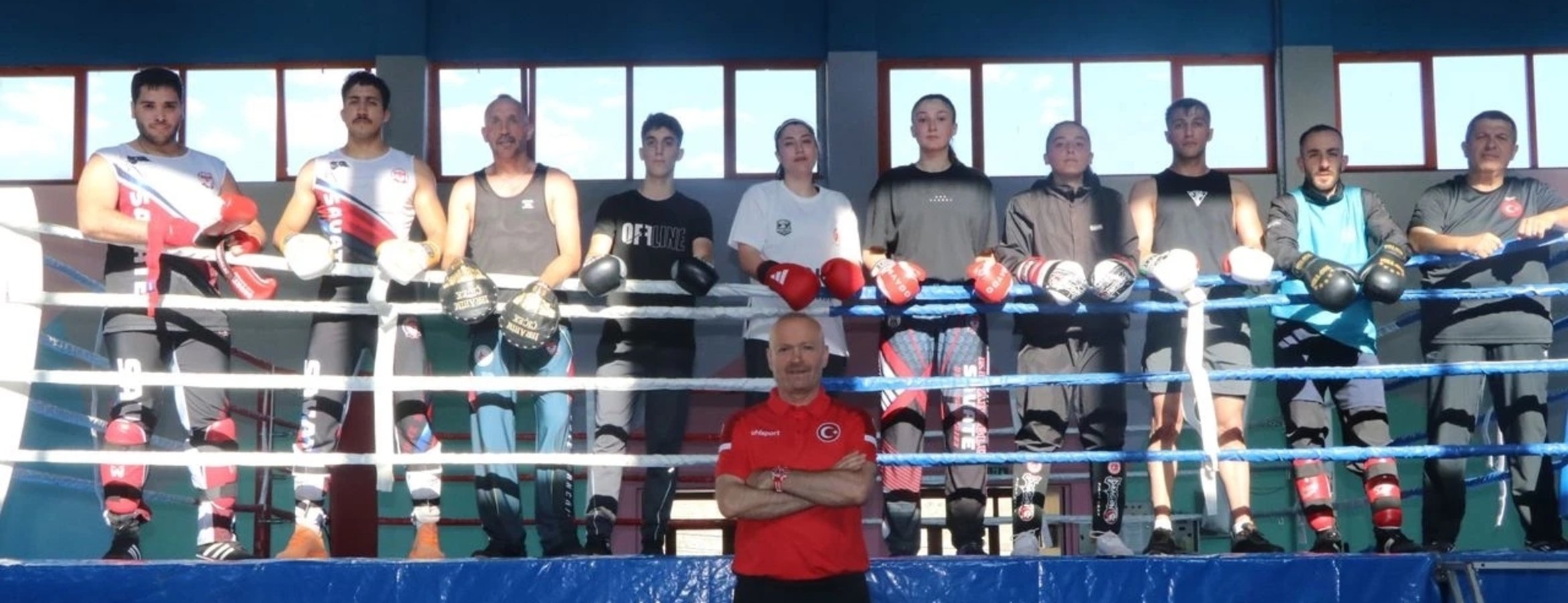 Çubuklu sporcular Savate Combat Dünya Şampiyonası’na hazırlanıyor