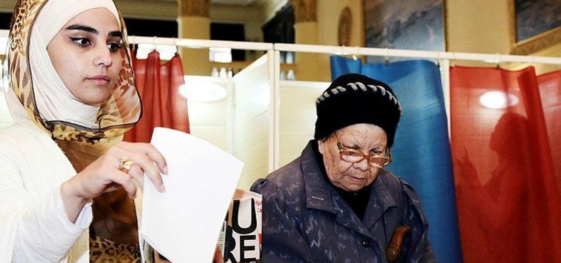 AZERBAIJAN BEGINS VOTING IN PRESIDENTIAL ELECTION