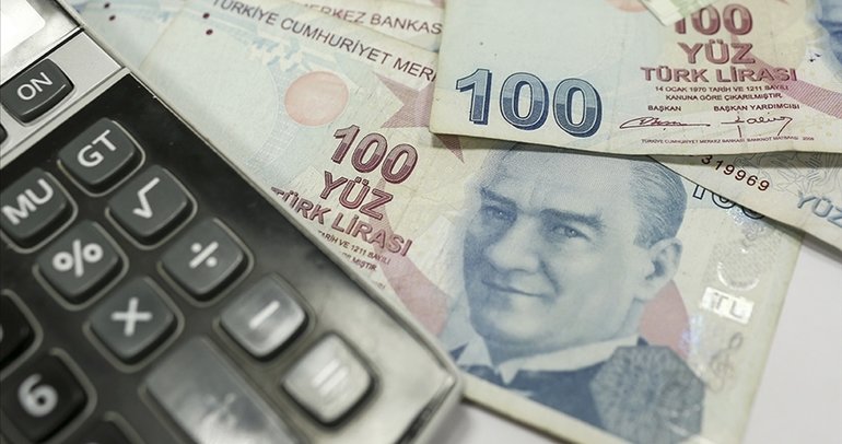 Toplam ciro şubatta yükseldi