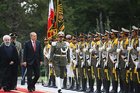 Cumhurbaşkanı Erdoğan, İran’da resmi törenle karşılandı