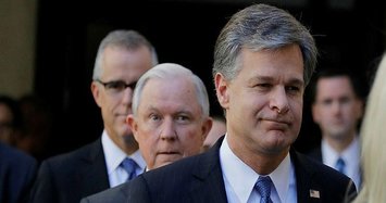 Wray installed as FBI director, replaces fired Comey