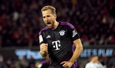 Kane surpasses Gerd Müller's record with goal against Cologne