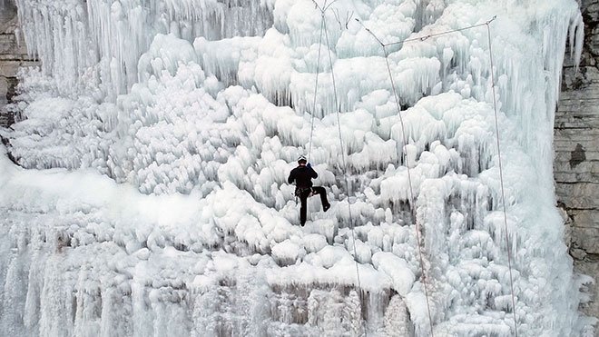 Erzurum’daki uluslararası buz tırmanış festivali başladı