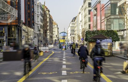 Almanekonomisibeklenendengüçlütoparlandı