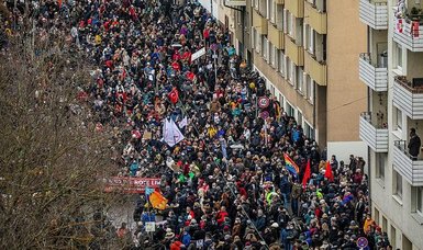 Thousands hold protests against COVID rules and compulsory vaccines in Germany
