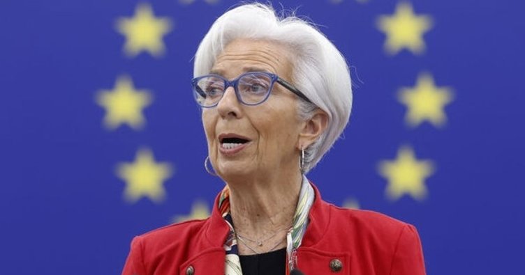 ECB Başkanı Lagarde büyüme verileri için cesaret verici diyerek açıkladı