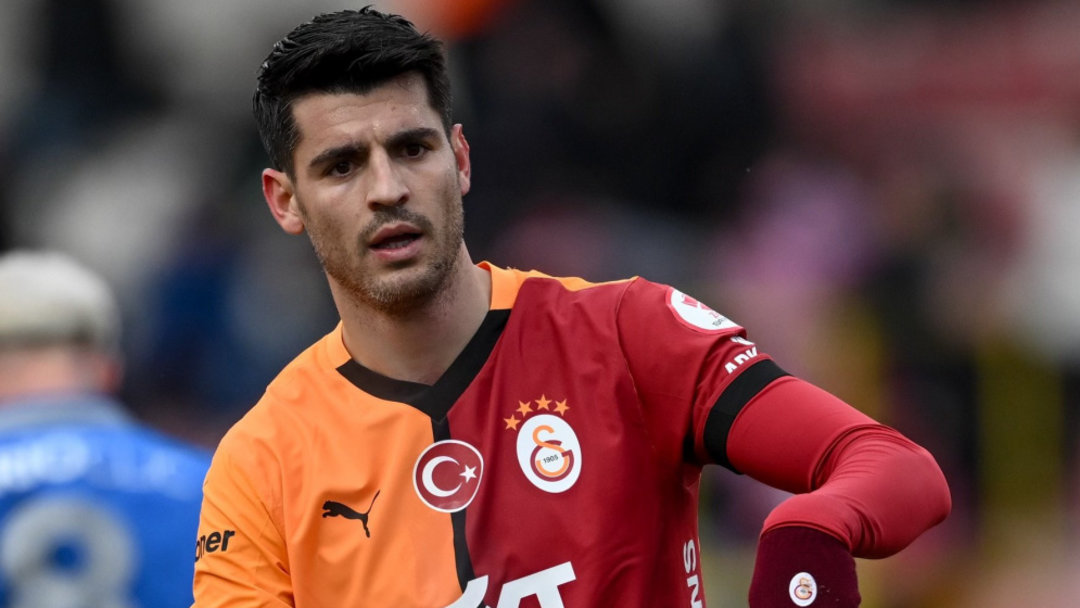 FENERBAHÇE’YE GOL ATMAK İSTİYORUM