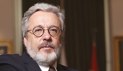 ALLAH İNSANDAN GÖRÜLÜR, ONA İNSANDAN ULAŞILIR