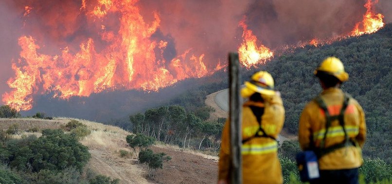 STRONG WINDS CONTINUE TO FUEL CALIFORNIA WILDFIRES