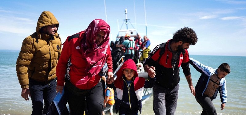 France charges 4 suspects over Channel migrant deaths: judicial source