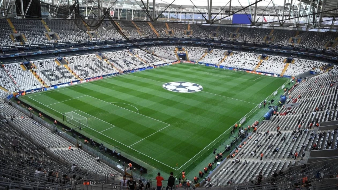 TFF VE UEFA YETKİLİLERİ DOLMABAHÇE’DE