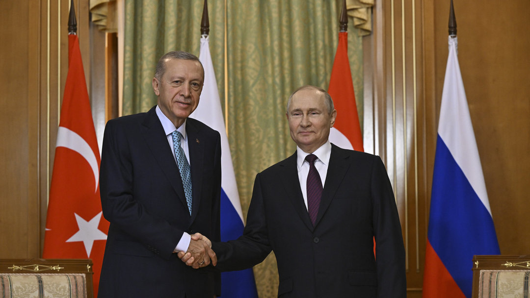 ÇİN’DE LİDERLER GÖRÜŞMESİ