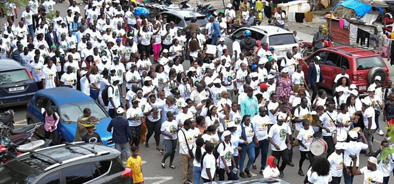 FIVE THINGS TO KNOW ABOUT GUINEA