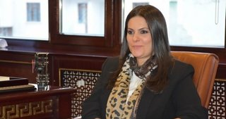 Kabinede ikinci kadın bakan