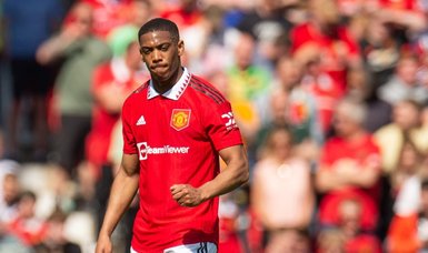 Man Utd forward Anthony Martial to be out for 10 weeks