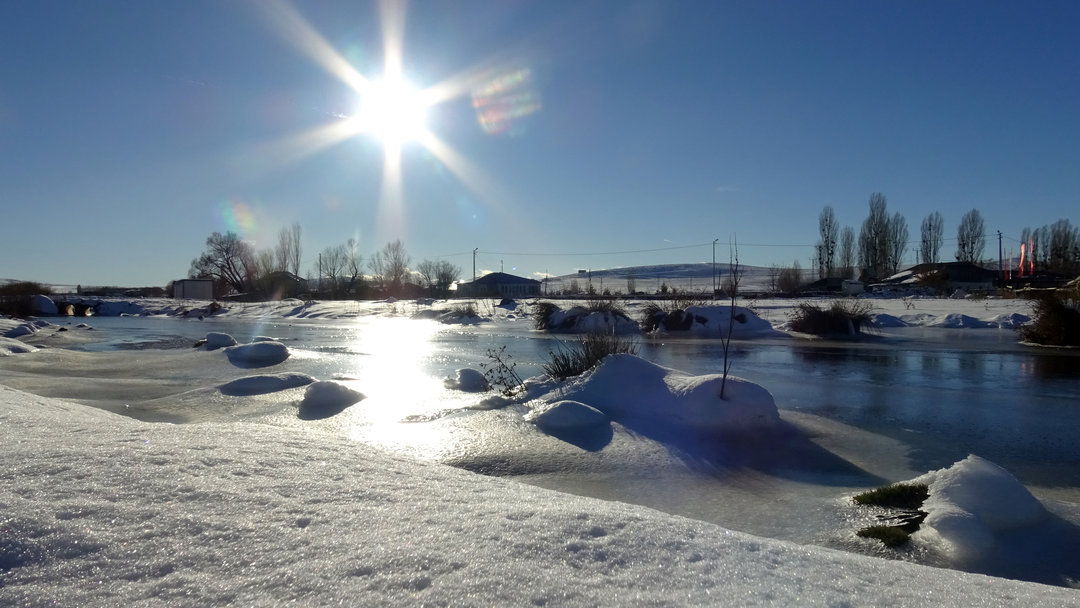 KARS’TA SOĞUK HAVA ETKİLİ OLDU
