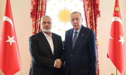 President Erdoğan, Hamas chief discuss efforts to end conflict