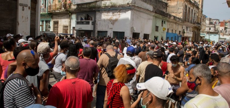 THOUSANDS OF CUBAN DEMONSTRATORS TAKE PART IN HAVANA PROTEST AGAINST SHORTAGES AND RISING PRICES
