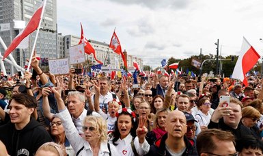 One million join opposition march in Warsaw as Polish election nears