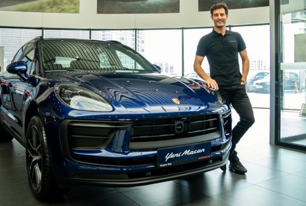 MAKYAJLI MACAN’I İSTANBUL’DA F1 PİLOTU MARK WEBBER TANITTI