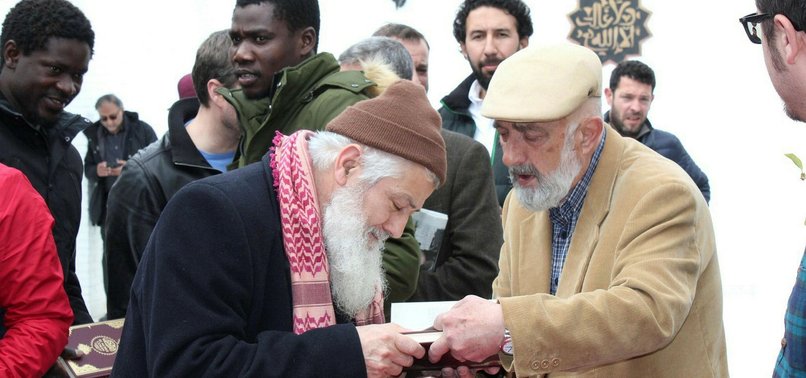 DIYANET FOUNDATION DONATES 3,000 QURANS TO SPANISH MUSLIMS