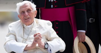 Former Pope Benedict is seriously ill - newspaper