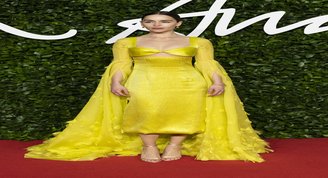 Emilia Clarketan Suriye Halkına Destek