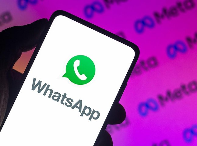 WhatsApp introduces live photos and new features