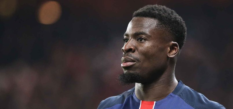 PSG DEFENDER AURIER CLOSES IN ON SPURS MOVE