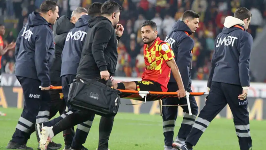 DJALMA SILVA DİZİNDEN AMELİYAT EDİLDİ