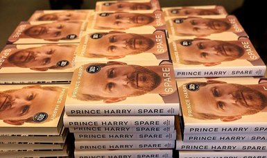 Harry tell-all book 'Spare' sells 1.4 mn copies on first day