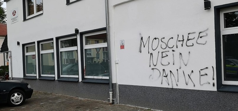 MOSQUE IN NORTHWESTERN GERMANY VANDALIZED WITH RACIST SLURS, PORK MEAT