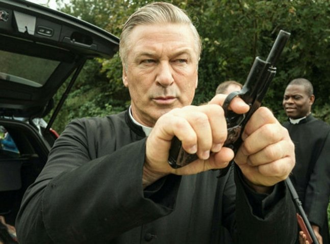 Alec Baldwin to be charged in 'Rust' movie shooting -WSJ