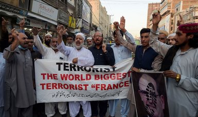 Pakistanis join worldwide campaign to boycott French-made products