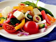 Renkli Salata
