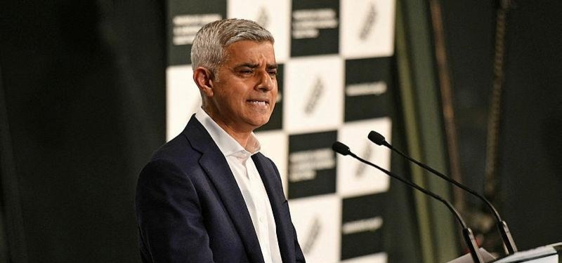 Labour's Sadiq Khan re-elected London mayor