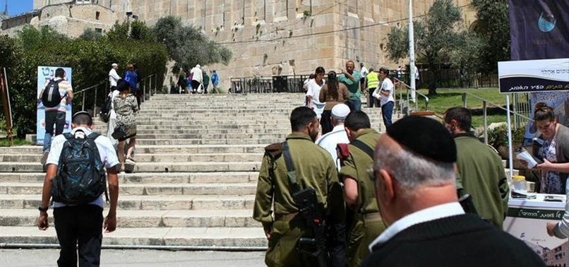 ISRAEL ARMY STORMS IBRAHIMI MOSQUE IN HEBRON, FORBIDS CALL TO PRAYER
