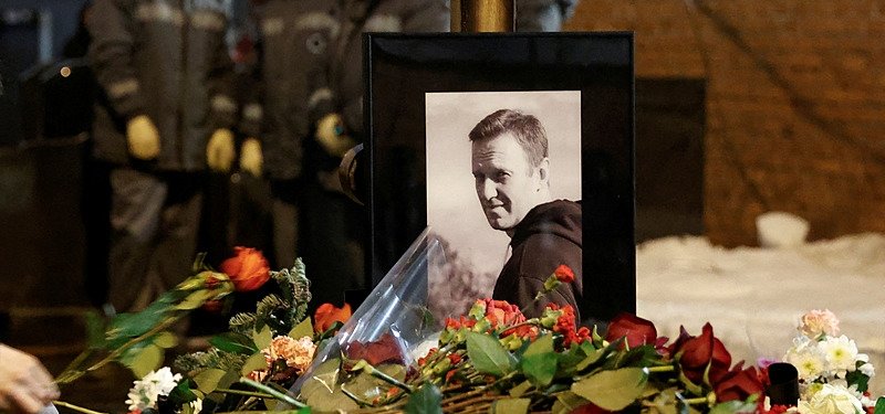 Russian Orthodox Church imposes penance on priest who performed church service for Navalny